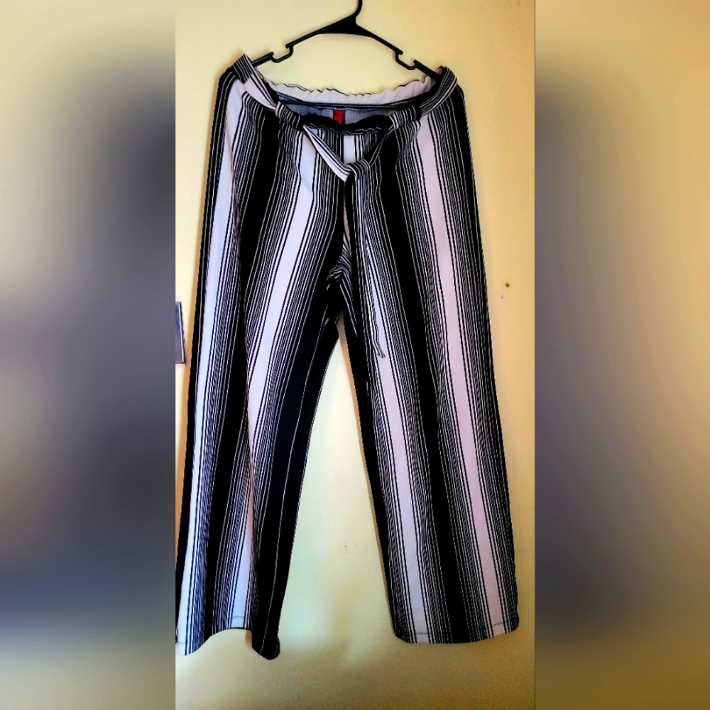Black and white wide legged dress pants